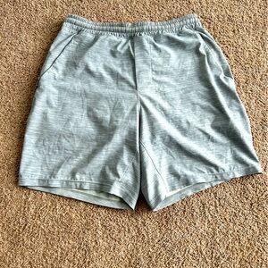 Lululemon Pacebreaker Shorts Size Small